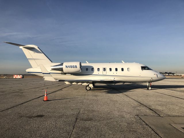 Canadair Challenger (N4868) - 12 MAR 2019. Nice aircraft.