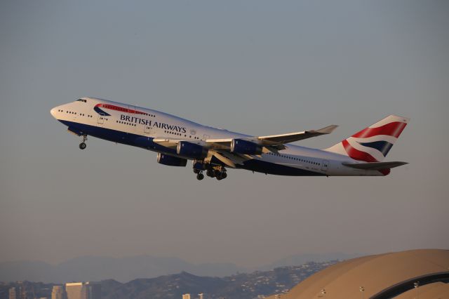 Boeing 747-400 (G-CIVX)