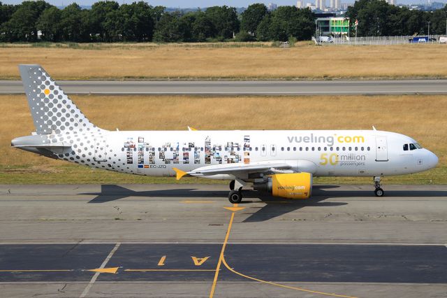 Airbus A320 (EC-JZQ)