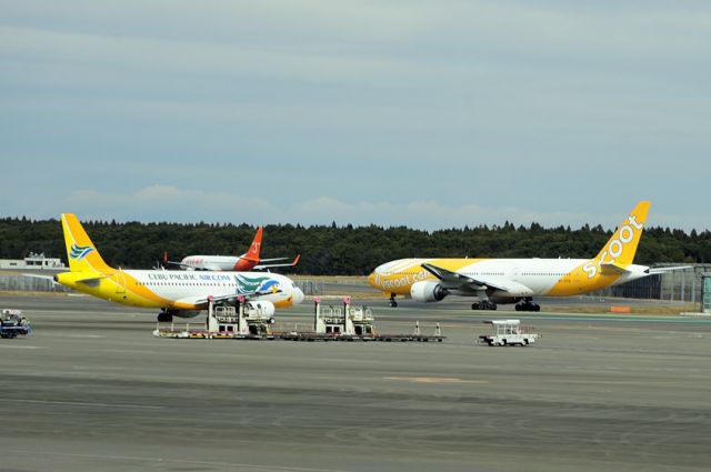 Boeing 777-200 (9V-OTE)