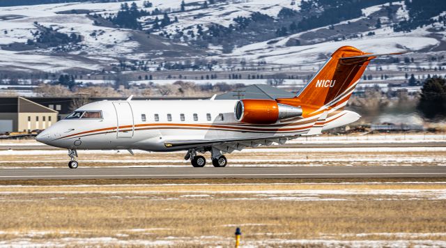 Canadair Challenger (N1CU)