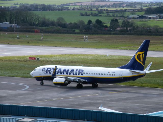 Boeing 737-800 (EI-DWI)