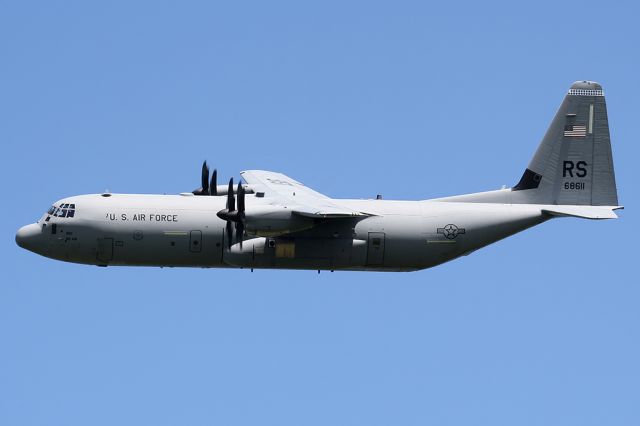 Lockheed C-130 Hercules (06-8611)