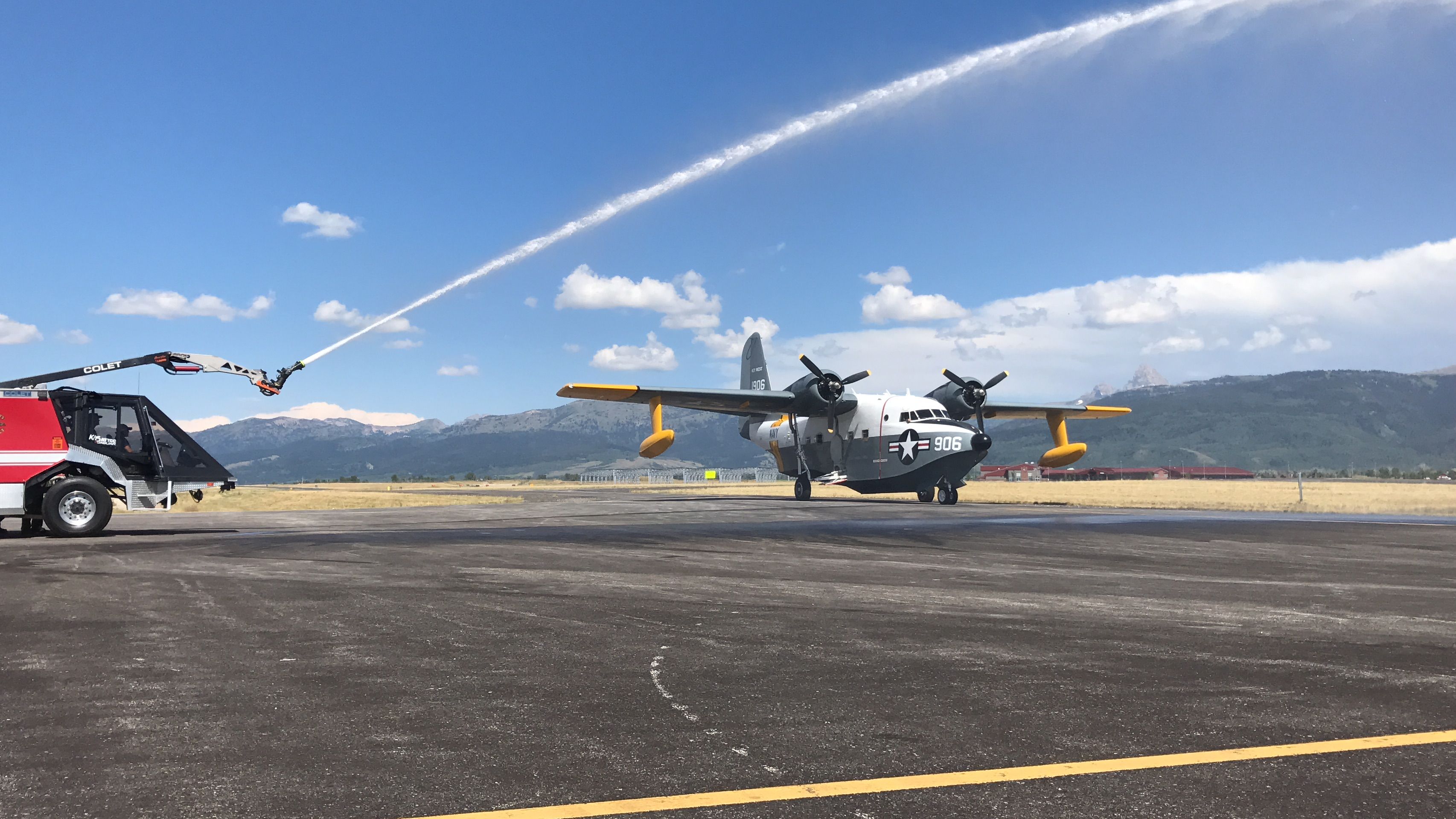 Grumman HU-16 Albatross (N3HU)