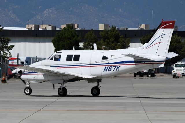 Beechcraft Queen Air (65) (N67K)