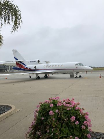 Dassault Falcon 50 (N954SG) - Waiting for my pilots to ready their jet and take me home!