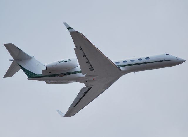 Gulfstream Aerospace Gulfstream V (N600JD) - DEERE &amp; COMPANY / Departing 36R - 2/23/10