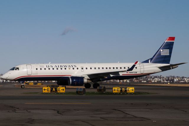 Embraer ERJ-190 (N947UW)