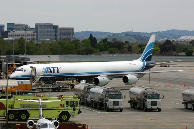 McDonnell Douglas DC-8-70 (N820BX) - KSJC - ATI International at SJC waiting for the next Cargo load.