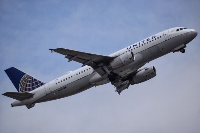 Airbus A320 —