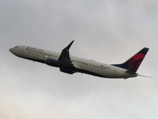 Boeing 737-900 (N856DN) - Early morning takeoff. June 2016