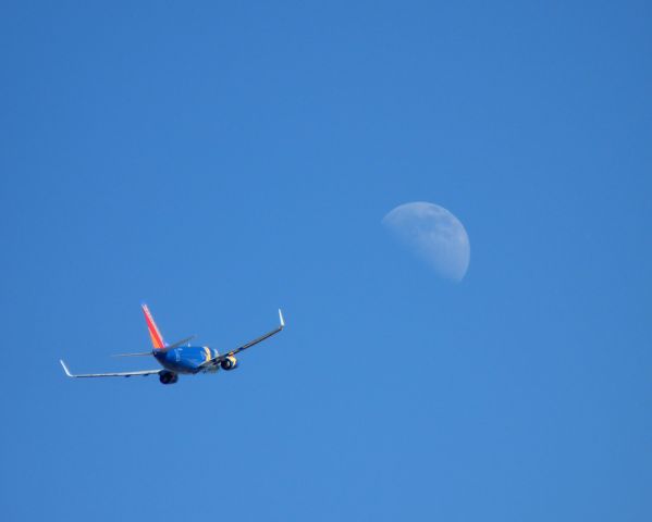 Boeing 737-700 (N727SW) - Feb. 3, 2009