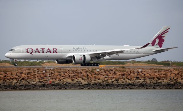 Airbus A350-1000 (A7-ANN) - Arriving Rwy 34L.First day of service