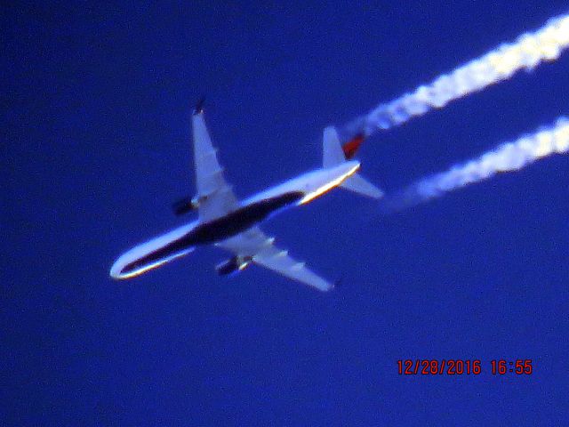 Boeing 757-200 (N820DX)
