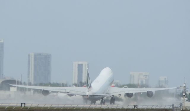 BOEING 747-8 (B-LJB) - Rotation