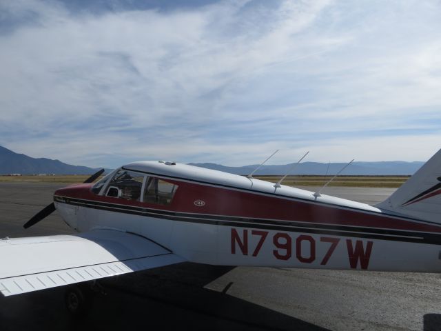 Piper Dakota / Pathfinder (N7907W)