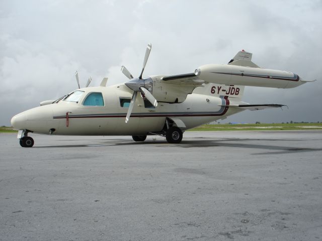 Mitsubishi MU-2 (6Y-JDB)