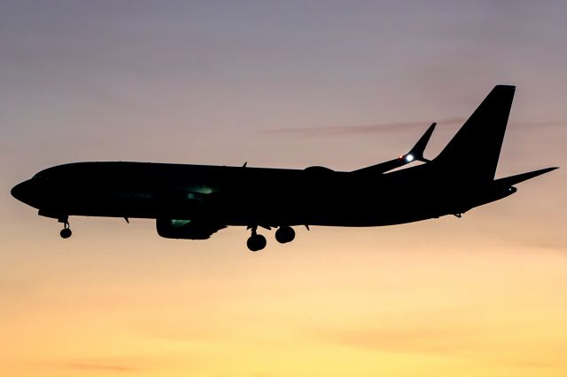 Boeing 737-800 (N8704Q) - MAX 4 arriving in Boise after the sun went down. Boeing Time struck again and missed Golden Hour, but I managed to try to do something different. This is NOT a Photoshoped photo either. Just some sharpening and all. 