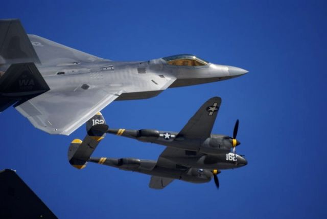 Lockheed F-22 Raptor — - San Diego Miramar air show Fly By