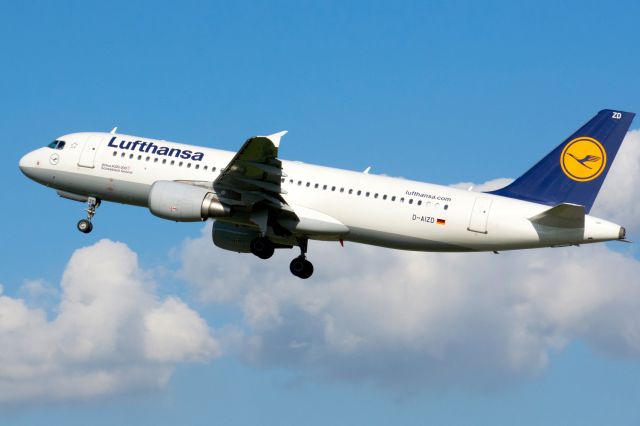 Airbus A320 (D-AIZD)