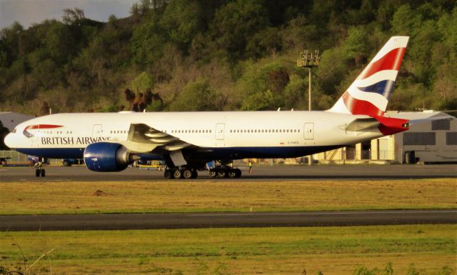 Boeing 777-200 (G-RAES)