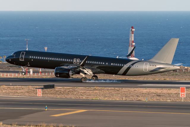 Airbus A321neo (G-OATW)
