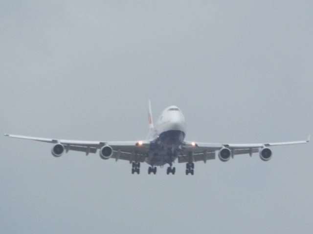 Boeing 747-400 (G-CIVP)