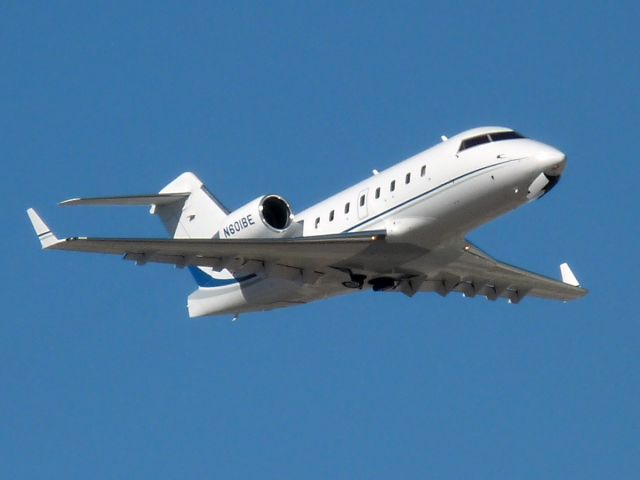 Canadair Challenger (N601BE) - Jan. 13, 2009