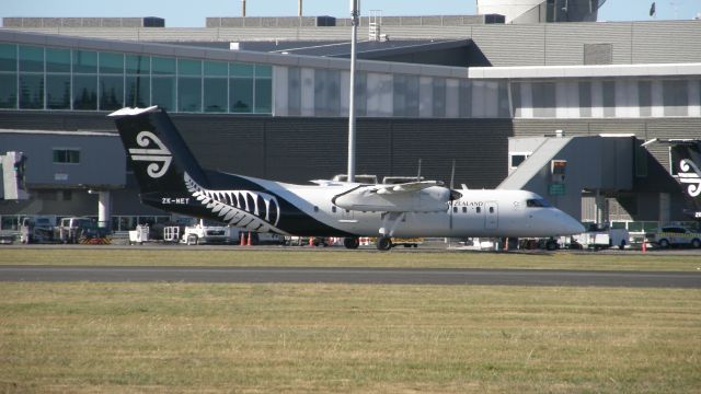 de Havilland Dash 8-300 (ZK-NET)