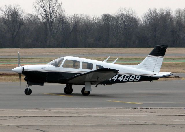 Piper Cherokee Arrow (N44889) - At Downtown Shreveport.