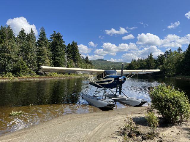 N592A — - Beautifully restored 1952 Piper PA20 sporting EDO 2000 floats br /On Aziscohos Lake, Maine