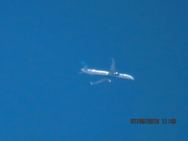 Airbus A321 (N961JT)