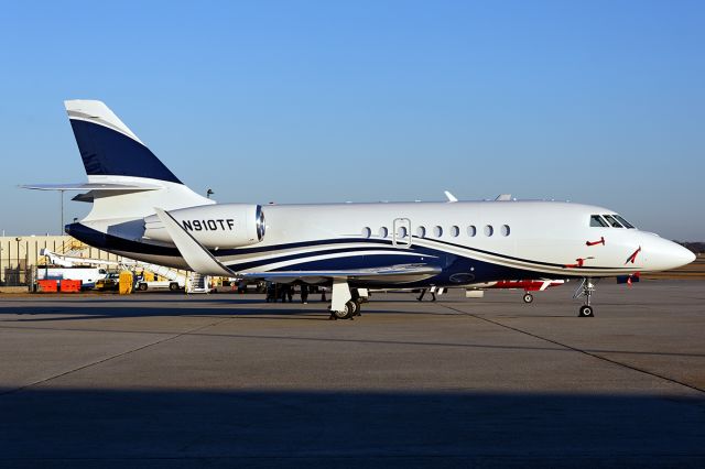 Dassault Falcon 2000 (N910TF)