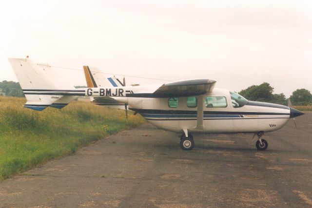 Cessna Super Skymaster (G-BMJR) - Seen here in Jun-88.br /br /Reregistered N747FN 14-Feb-14.