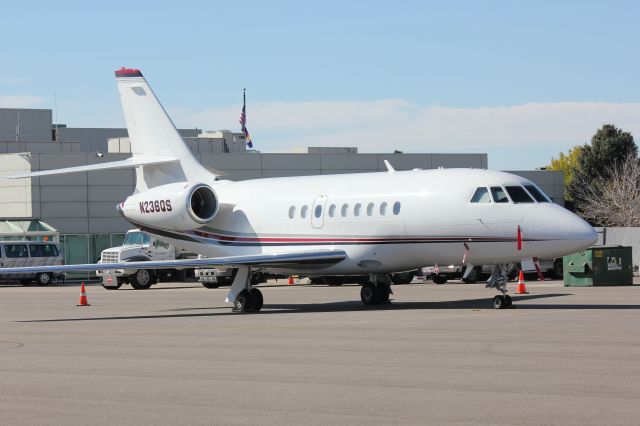 Dassault Falcon 2000 (N236QS)