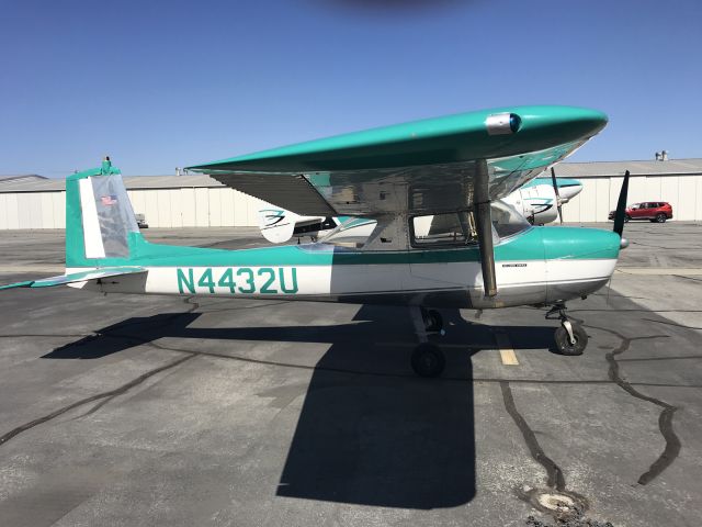 Cessna Commuter (N4432U)