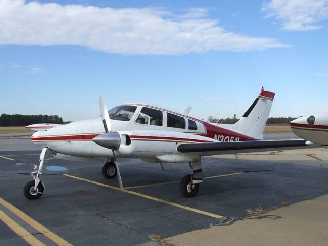 Cessna 310 (N3051L)