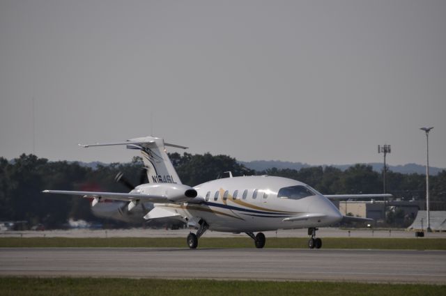 Piaggio P.180 Avanti (N164SL)