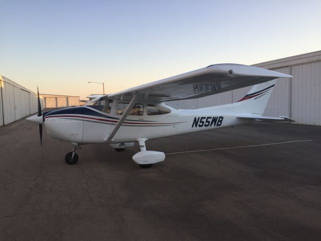 Cessna Skylane (N55WB) - N5tWB, 1975 Cessna 182P, owned/operated by Metro Flyers Club, Denton, TX