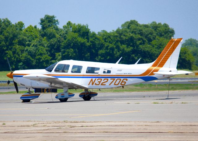 Piper Saratoga (N32706) - At Downtown Shreveport.