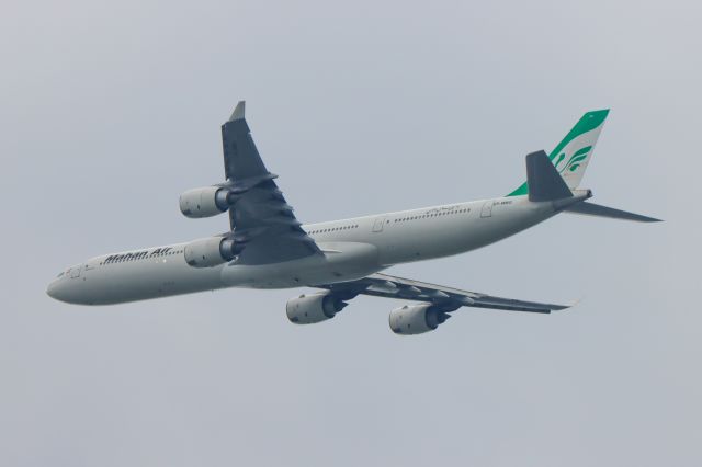 Airbus A340-600 (EP-MMG)