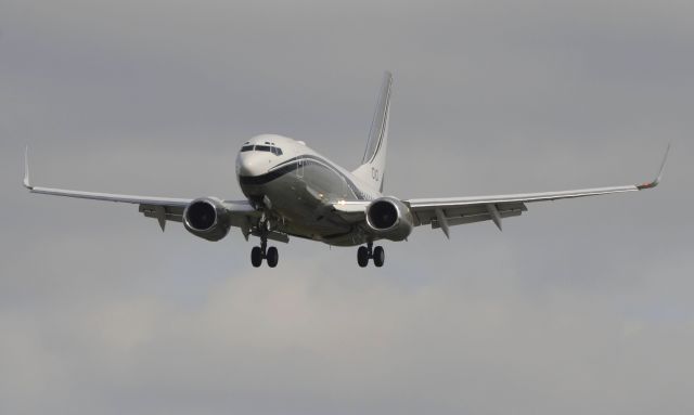 Boeing 737-700 (N737CC) - 19/09/2013br /OEDF-LFPB