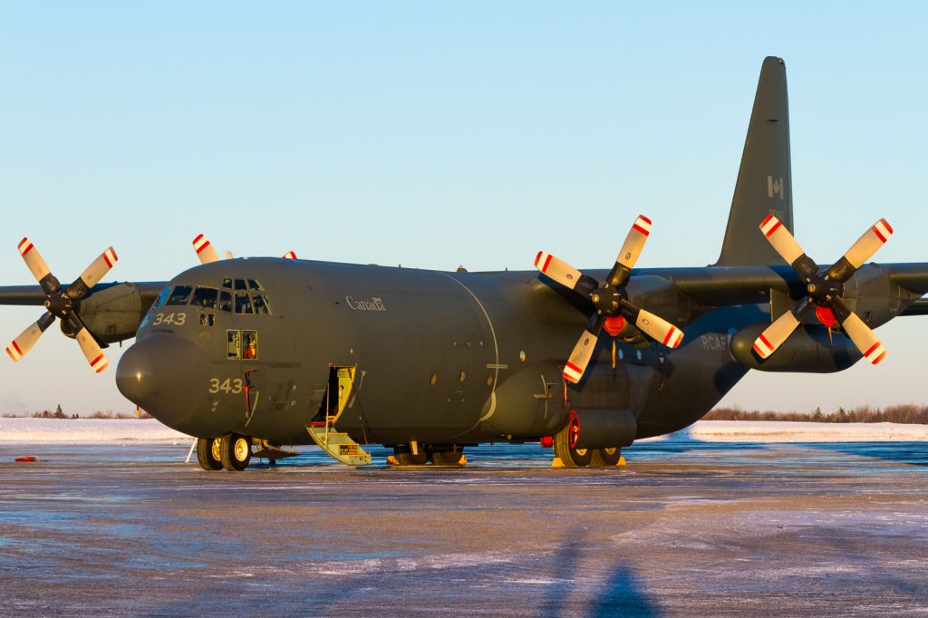 Lockheed C-130 Hercules (13-0343)