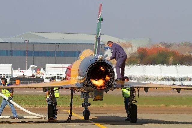 SAAF861 — - Cheetah D starting up