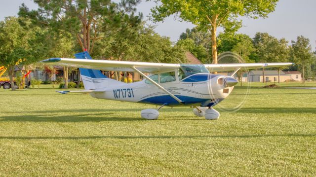 Cessna Skylane (N71731)