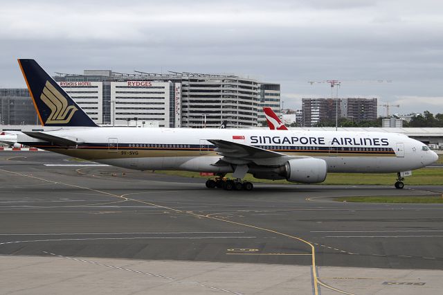 Boeing 777-200 (9V-SVG) - on 4 December 2017