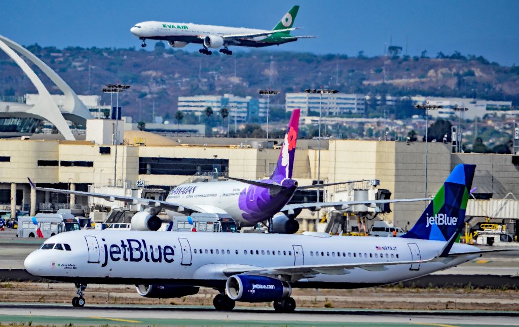 Airbus A321 (N979JT) - N979JT JetBlue Airways Airbus A321-231 s/n 7627 "Eeny Minty Miney Mo" - Los Angeles International Airport (IATA: LAX, ICAO: KLAX, FAA LID: LAX)br /Photo: TDelCorobr /September 3, 2017