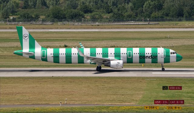 Airbus A321 (D-AIAC) - take off at DUS/EDDL 22. jun. 2022