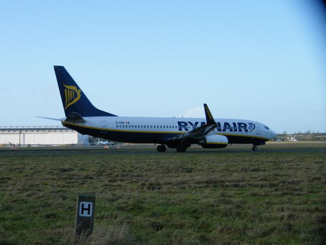 Boeing 737-800 (EI-EBM) - EI-EBM BOEING 737-8ASWL  CN 35002/2839 DEP EINN ON   16-01-2011 IT ARR IN TO EINN AS FR 5XZ