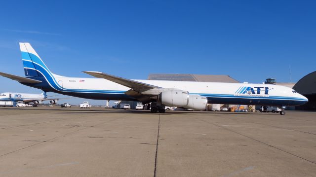 McDonnell Douglas DC-8-70 (N606AL)